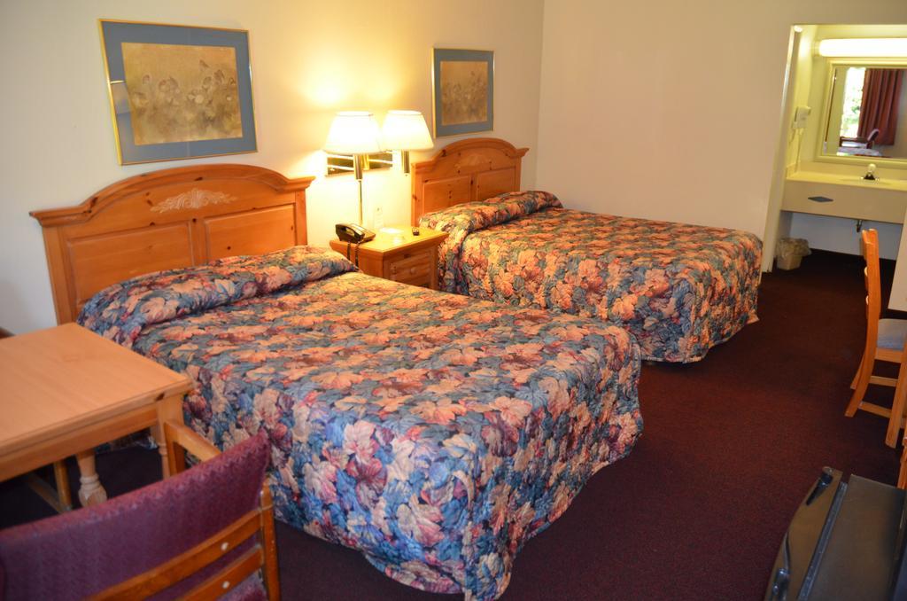 Knights Inn Memphis Airport Phòng bức ảnh